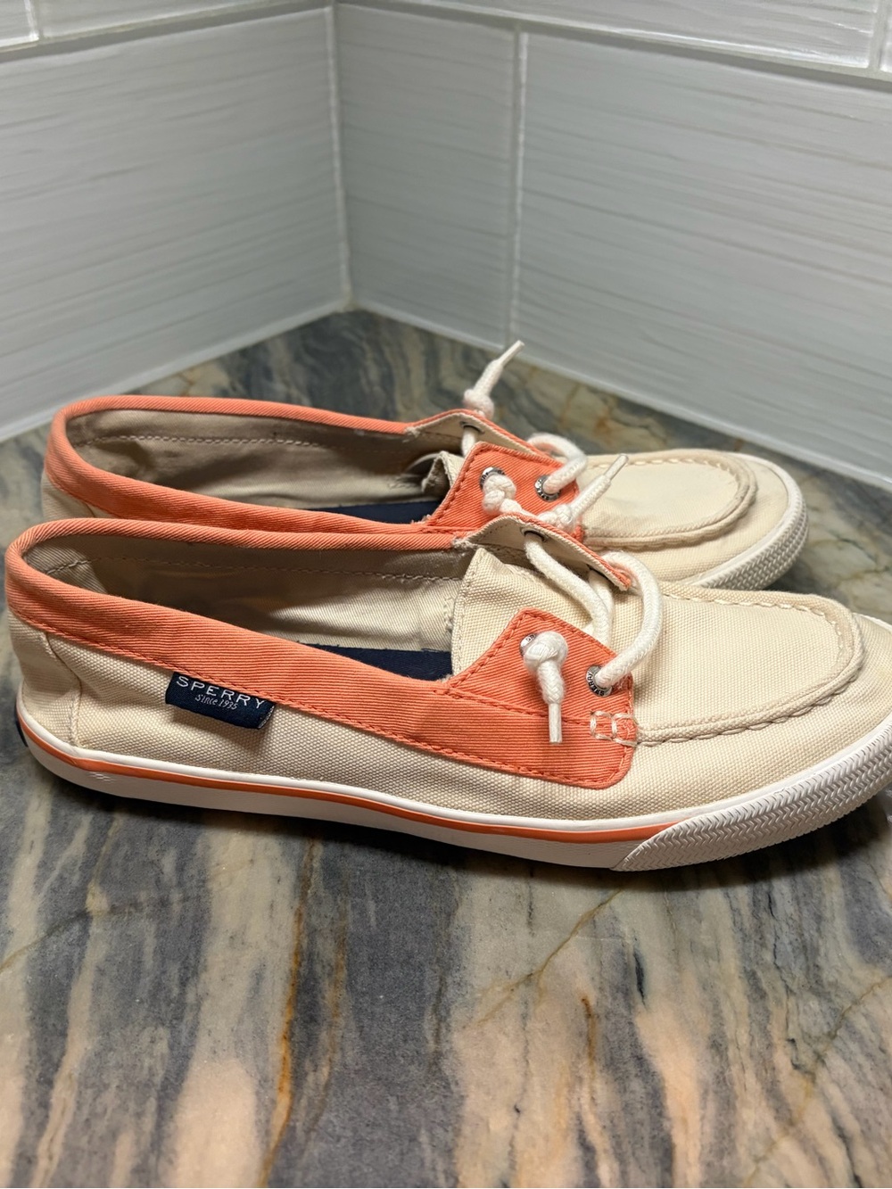 Sperry Lounge Away Boat Shoes Slip-on Casual Women Size 8.5 Beige Orange Canvas